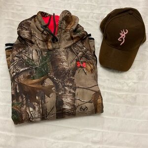 Real Tree x Under Armour Camo hoodie with Browning cap with Hot Pink Accents